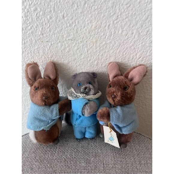 Vintage Peter Rabbit A BEATRIX POTTER TOY 1986 BY EDEN - Picture 1 of 8